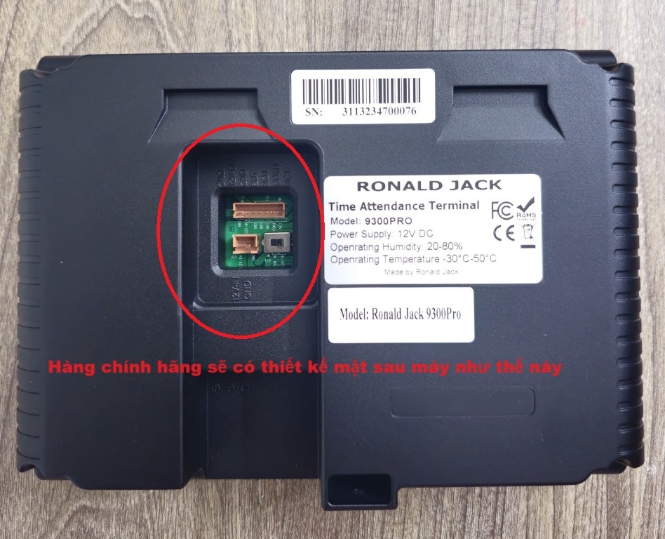 May20cham20cong20ronald20jack209300Pro20Chinh20hang 1